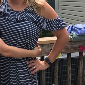 Comfy max studio dress